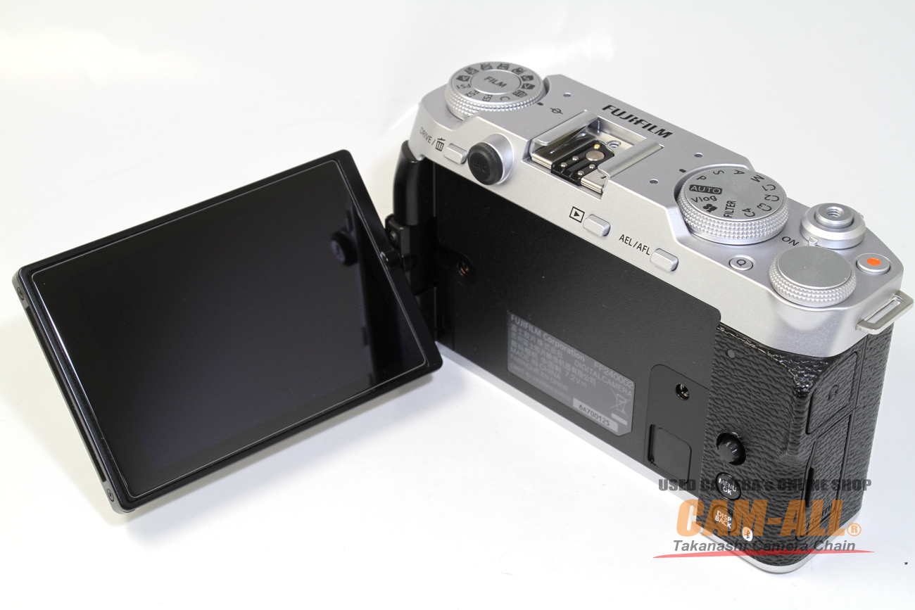 中古 フジフイルム X-M5 シルバーボディ 程度：A-（美品）