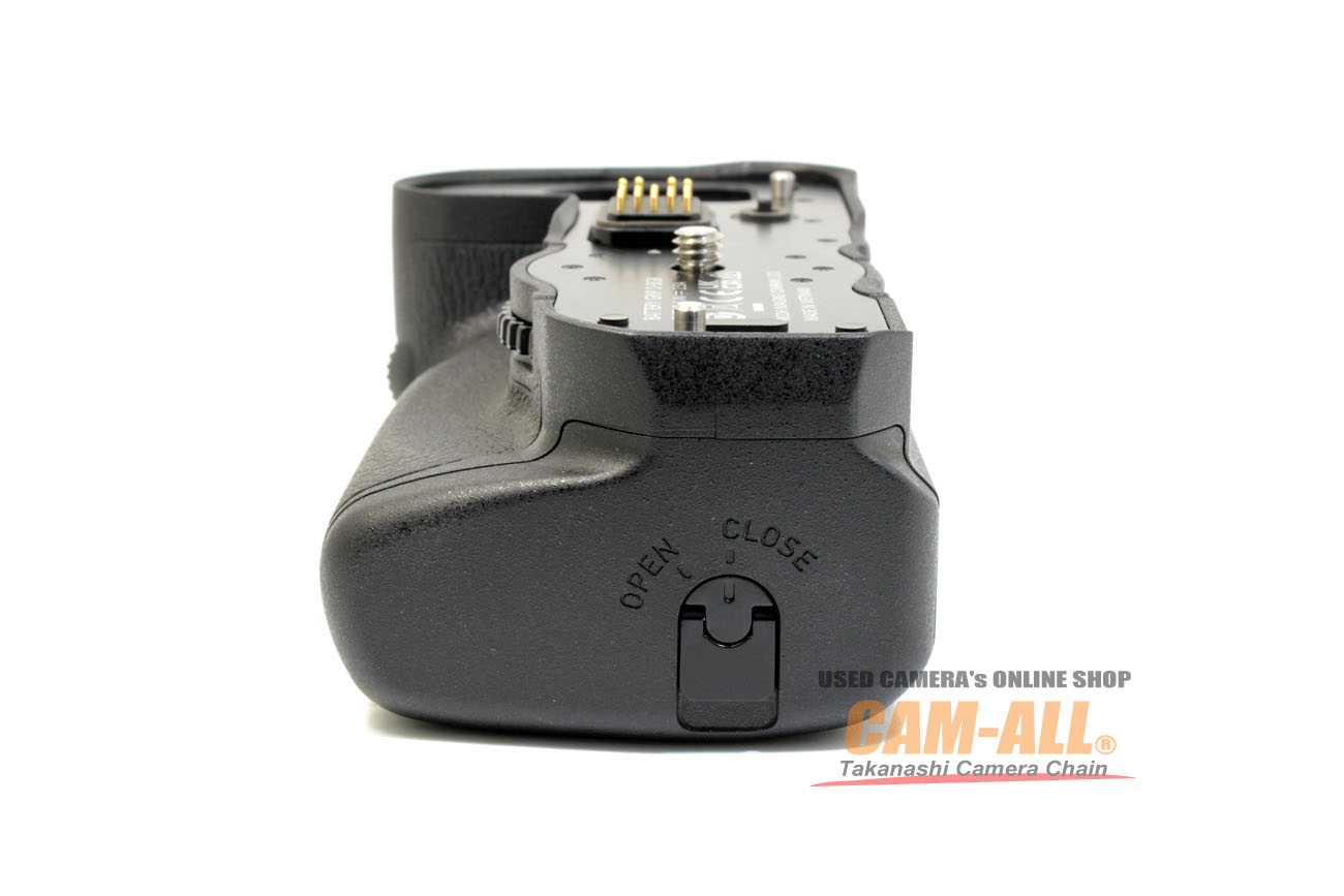 中古 ペンタックス バッテリーグリップ D-BG8（K-3III用） 程度：A